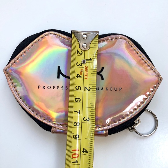 ❤️3 for $25❤️ NYX Makeup Bag / Keychain - Picture 4 of 5